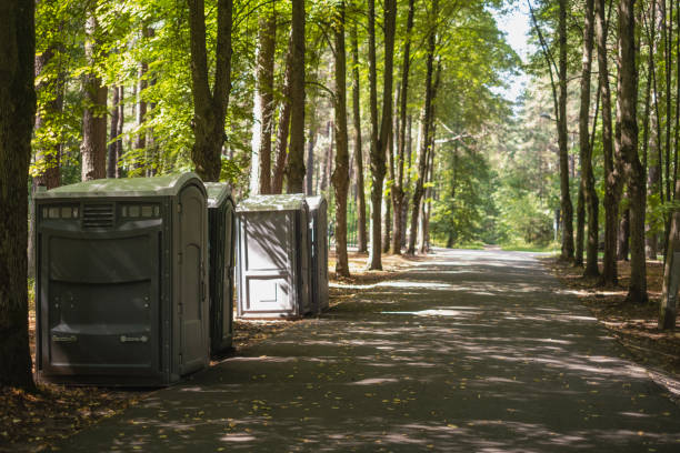 Best Portable restroom trailer rental  in Chesapeake, WV